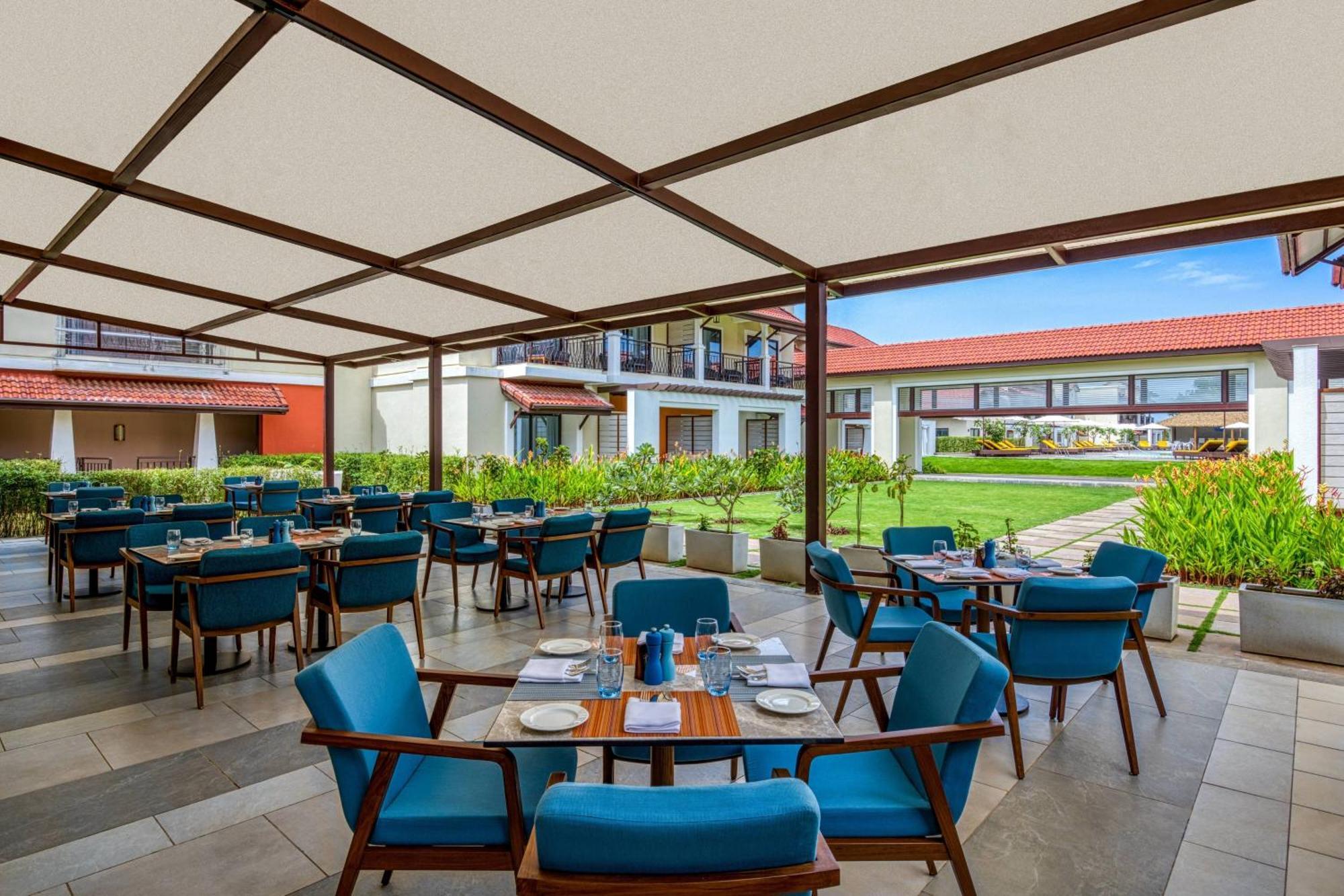 Fairfield By Marriott Goa Benaulim Hotel Exterior foto